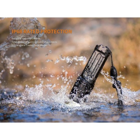 Linterna Fénix TK35 3200 lúmenes recargable