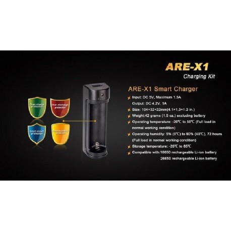 Cargador Fénix ARE-X1 y una batería 18650 de 2600 mAh incluida