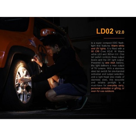 Linterna Fénix LD02V2.0 70 Lúmens blanco y 200 mW Ultravioleta