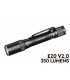 Linterna E20 350 lúmenes (funciona con 2 x AA inlcuida en el precio)
