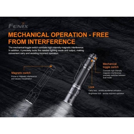 Linterna Fénix PD36 TAC Táctica de 3000 lúmenes y estrobo